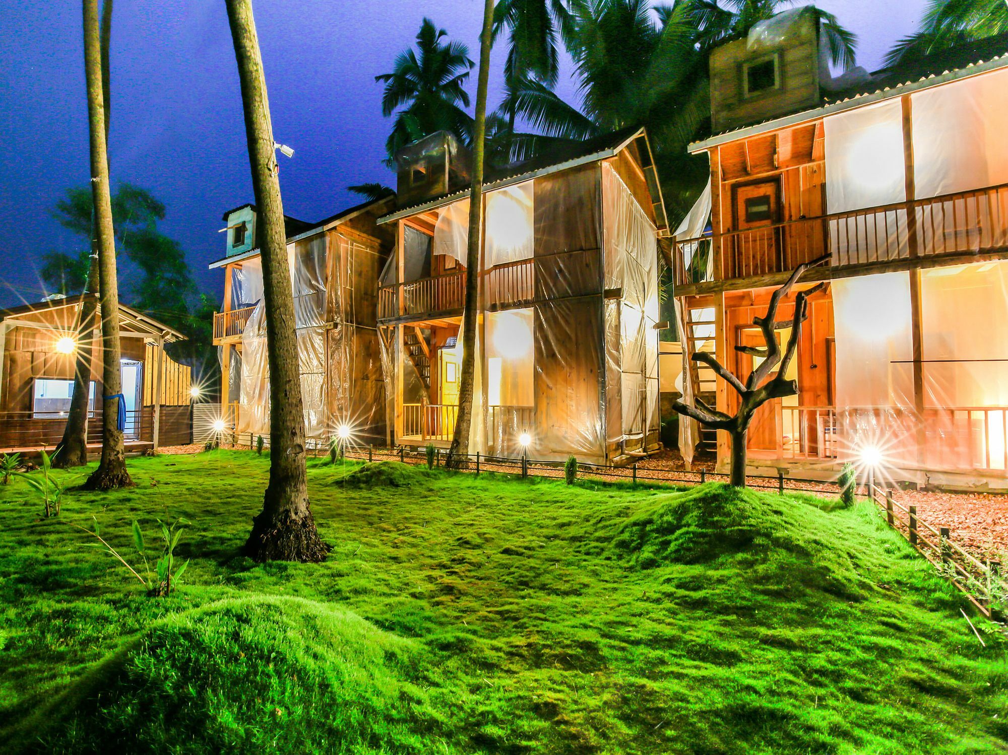 Oyo 19172 Sea View Wooden Cottages アンジュナ エクステリア 写真